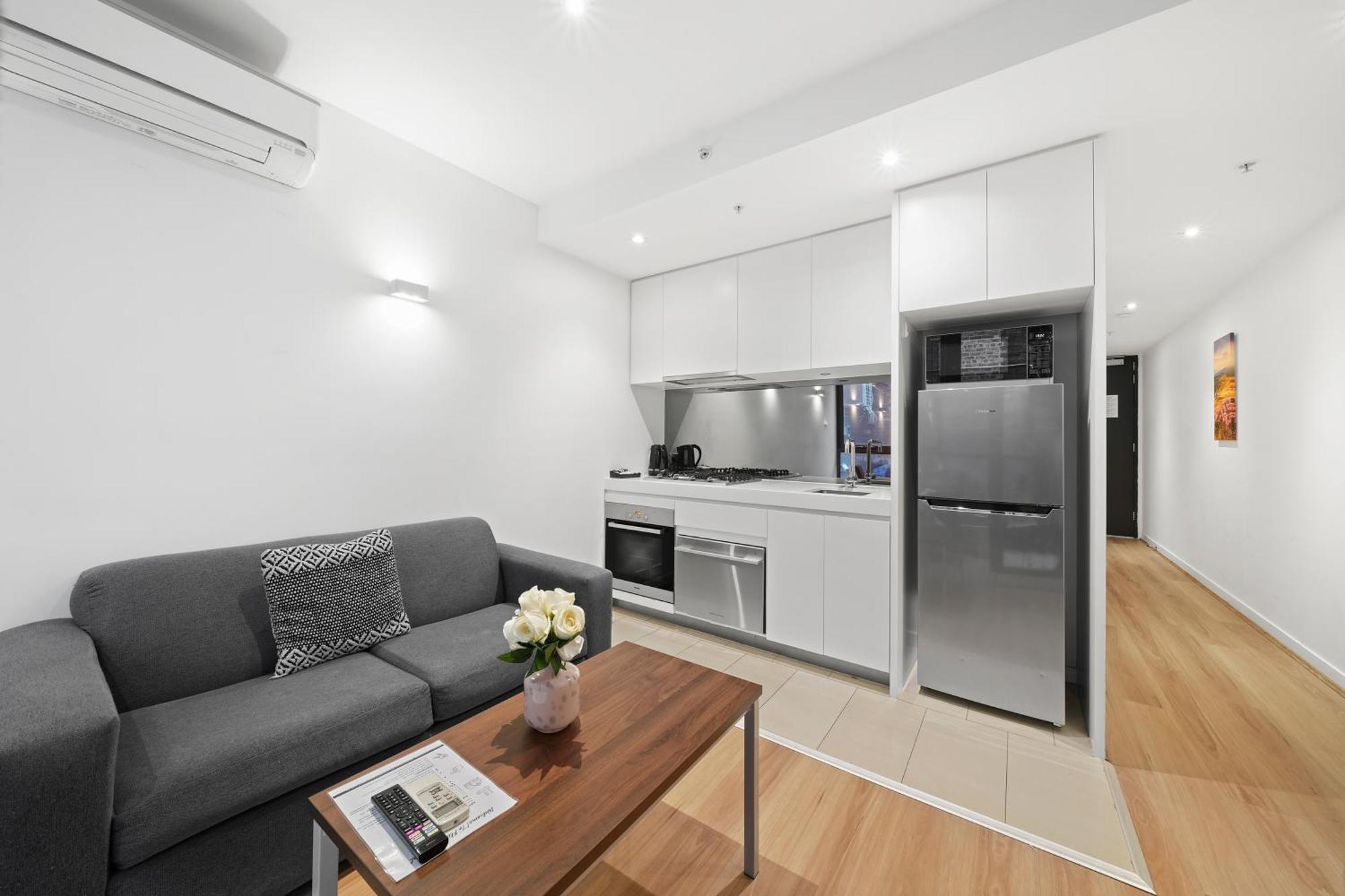 Flinders Street Apartments Melbourne Exterior photo